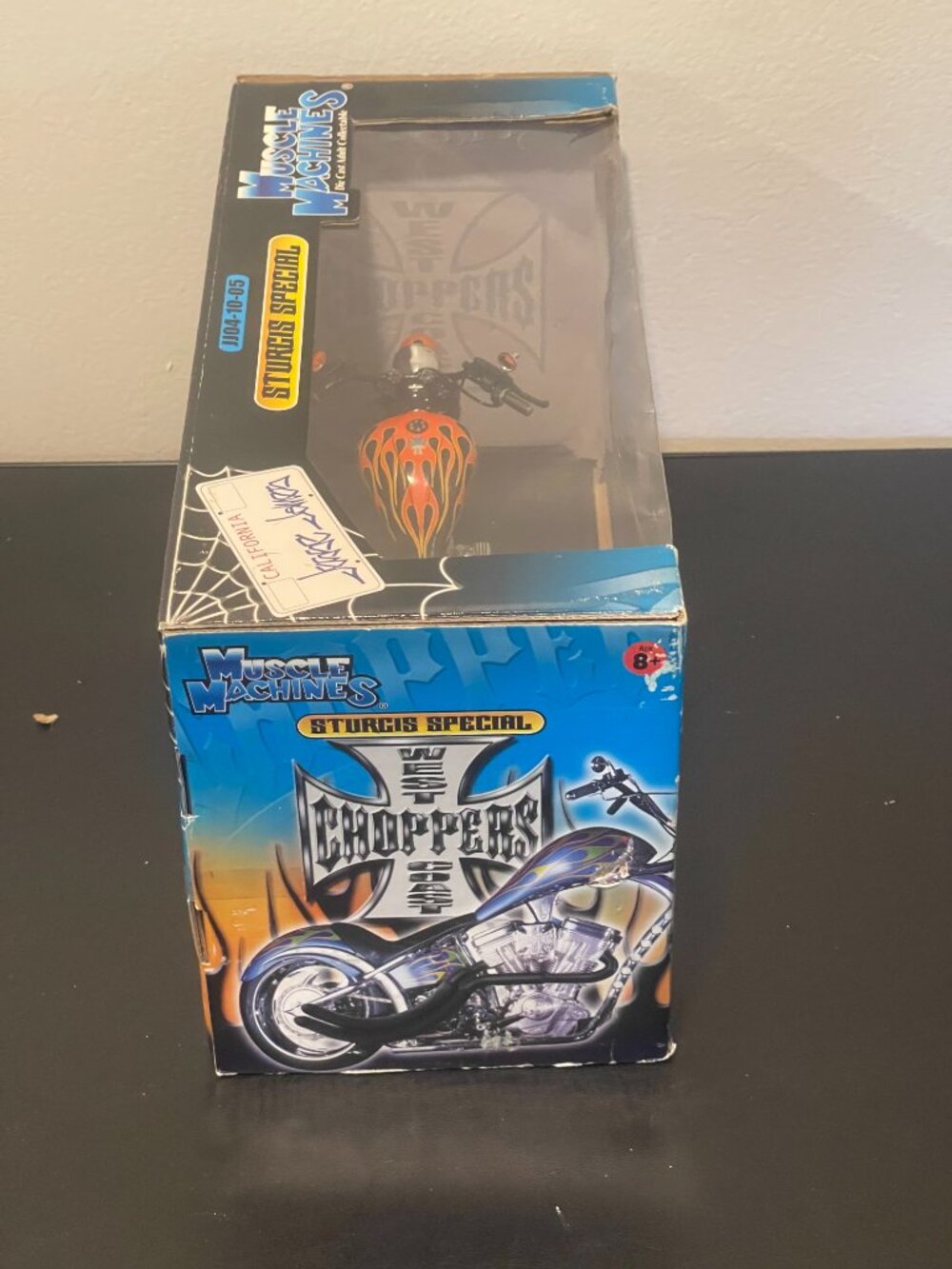 Collectable Motorcycle - Picture 6 of 7